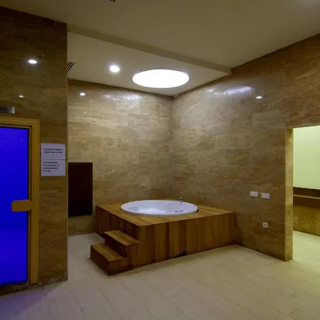 Safran Thermal Station touristique Sandıklı