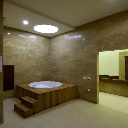 Rezort Safran Thermal 5*